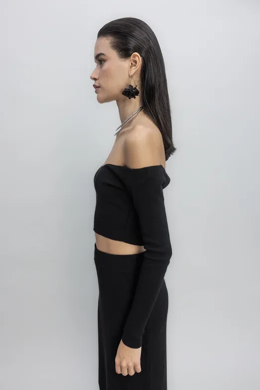 Bayan Siyah Triko Carmen Yaka Crop Top - BSL