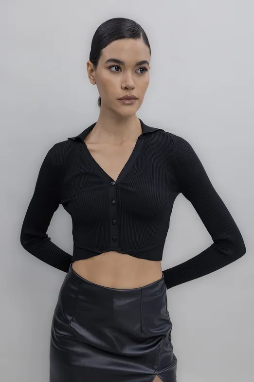 Bayan Siyah Yakalı Crop Top - BSL