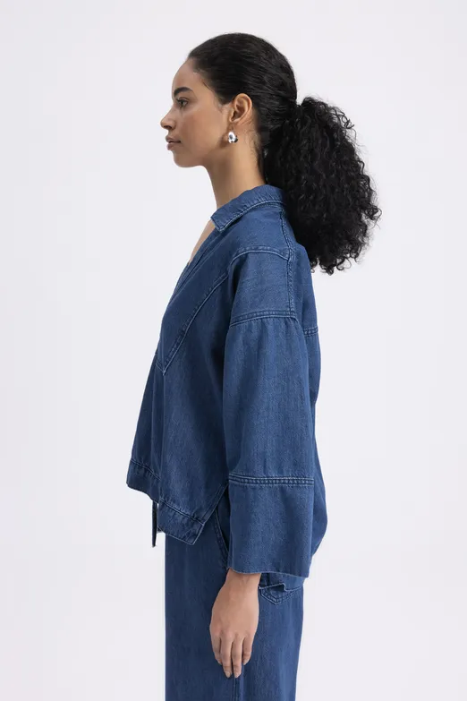 Bayan Lacivert Yaka Detaylı Denim Bluz - BSL